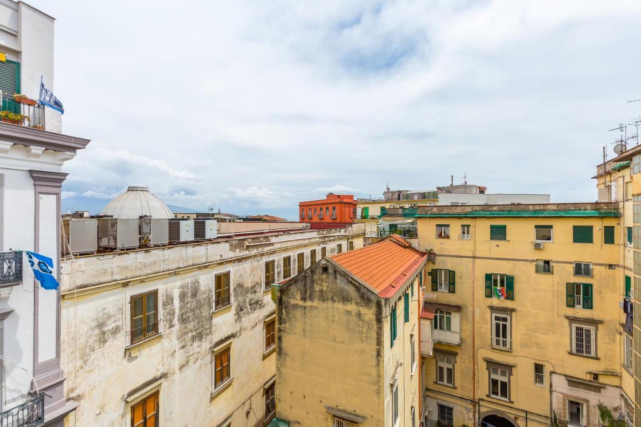 Jude'S Roof At Chiaia Apartment Наполи Екстериор снимка